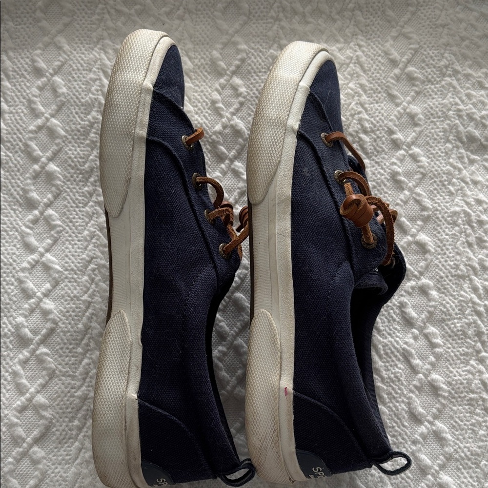 Sperry Navy Blue Sneakers with Brown Laces - Picture 5 of 6